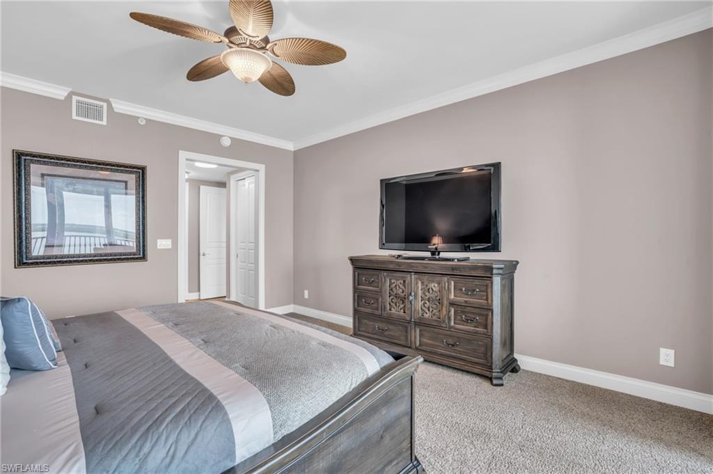 4137 Bay Beach LN # 573