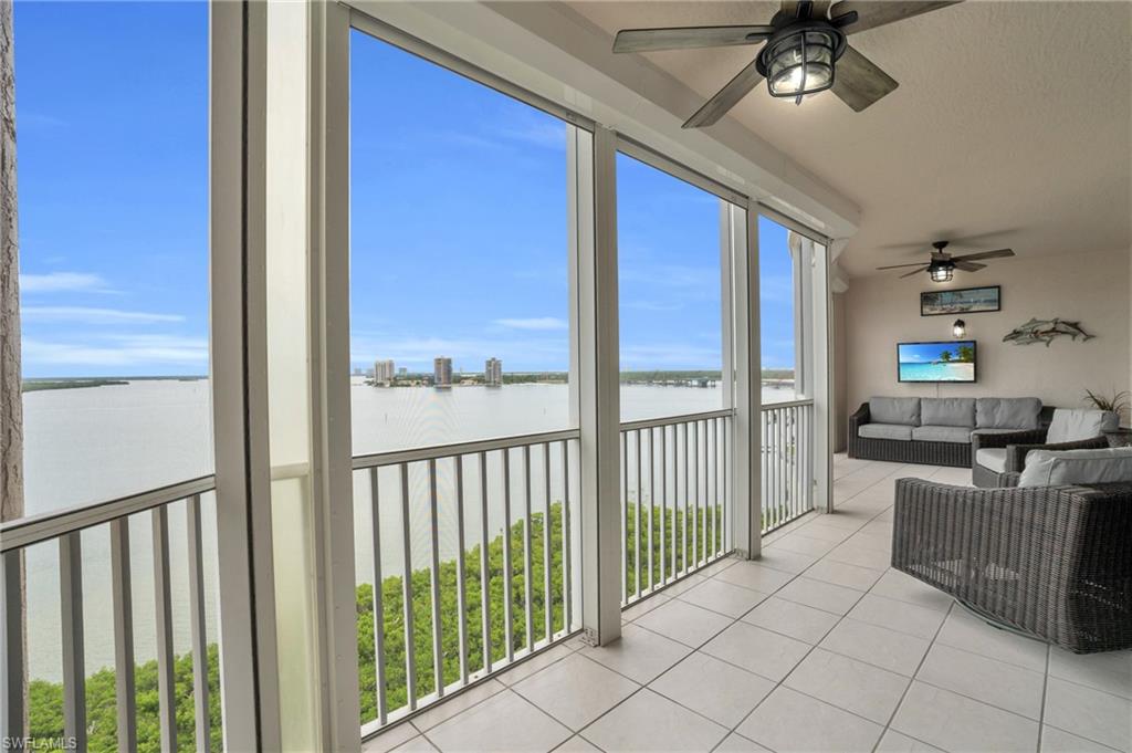 4137 Bay Beach LN # 573