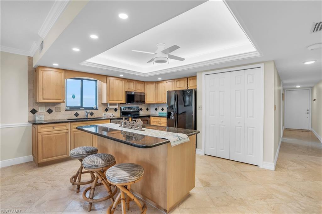 2532 Estero BLVD # 508