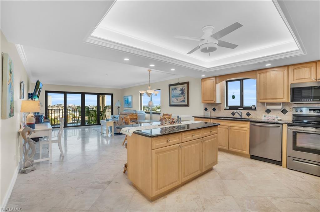 2532 Estero BLVD # 508