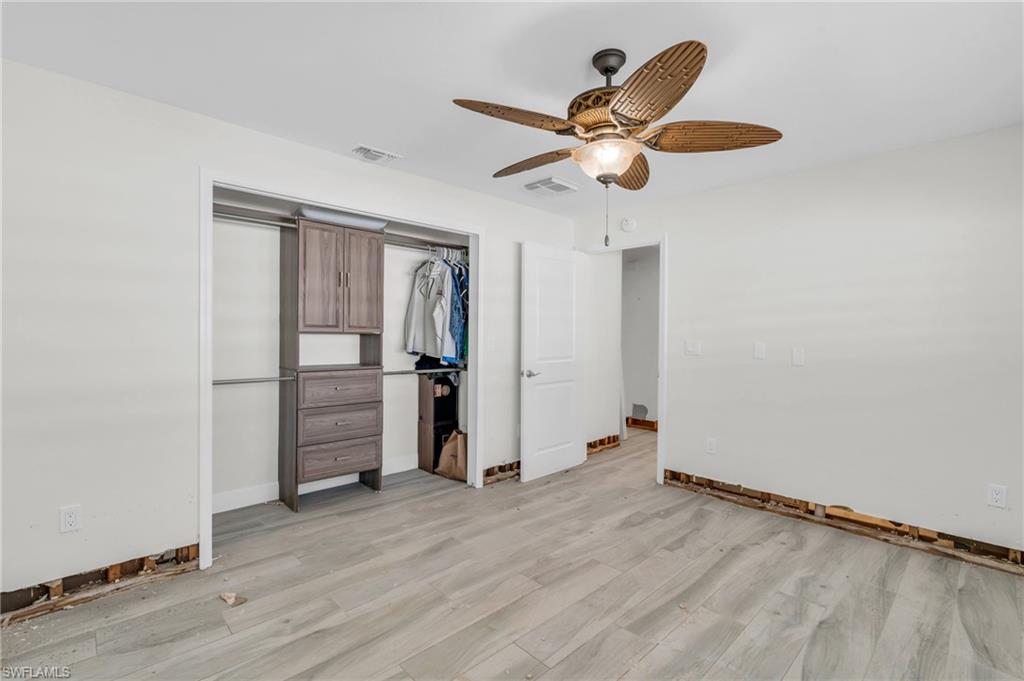 6 Sunview BLVD