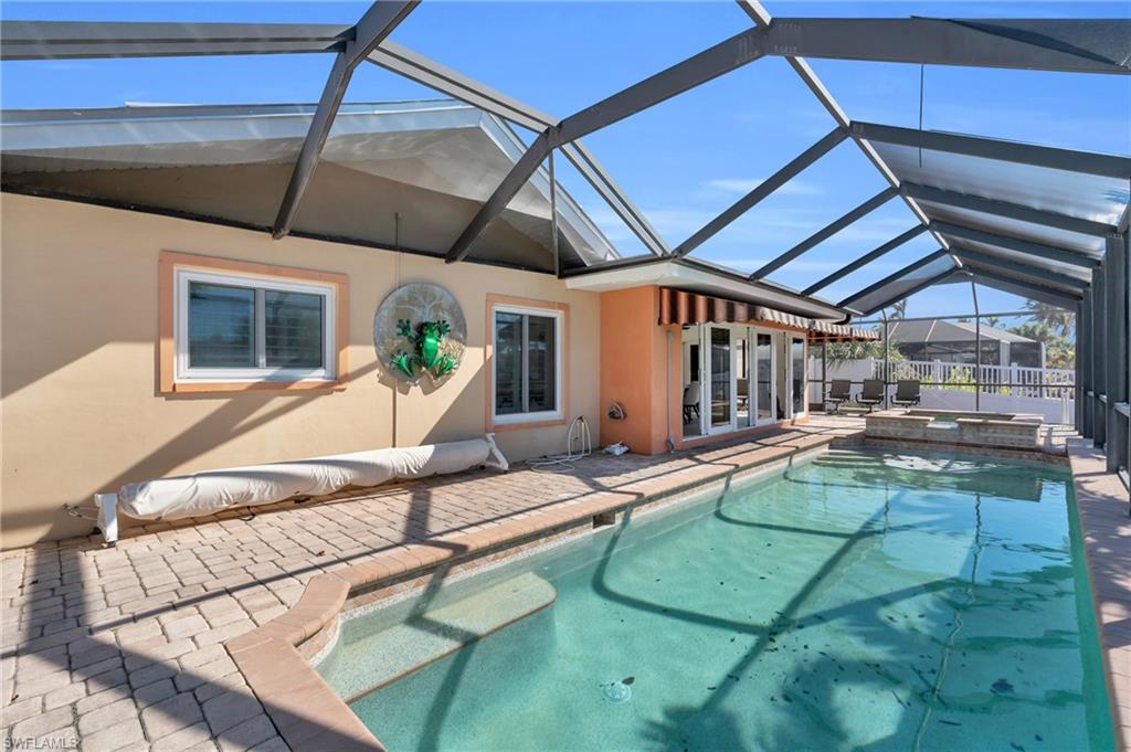 6 Sunview BLVD