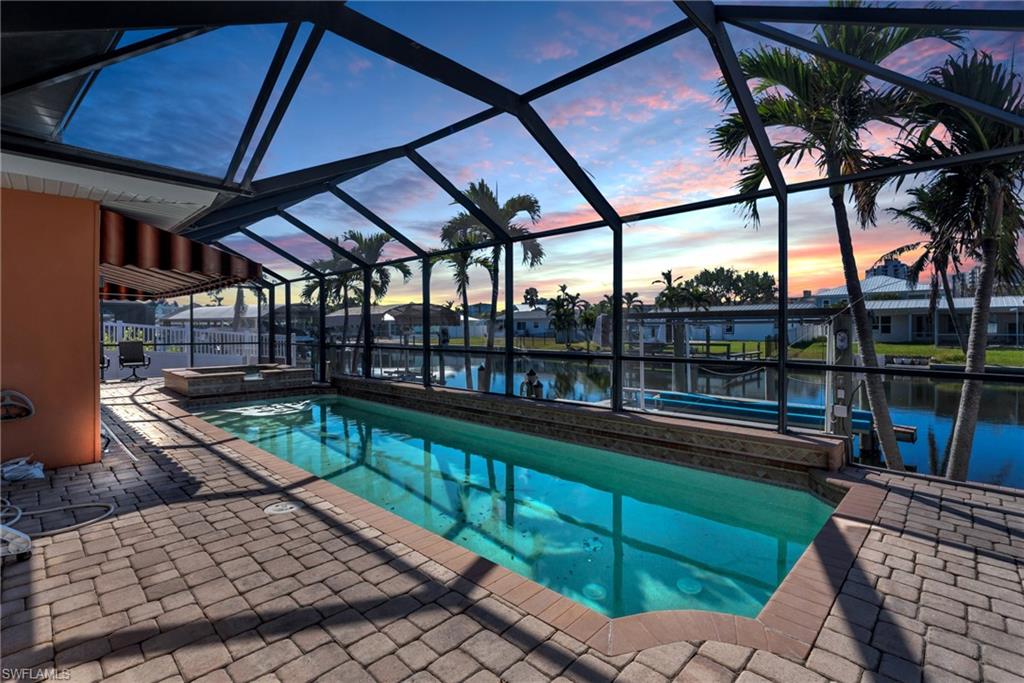 6 Sunview BLVD
