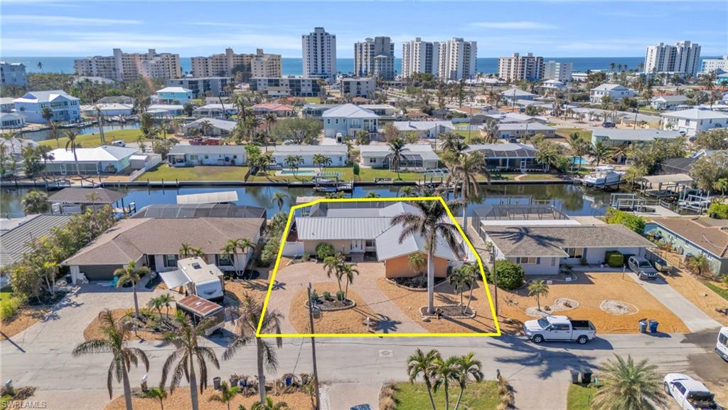 6 Sunview BLVD