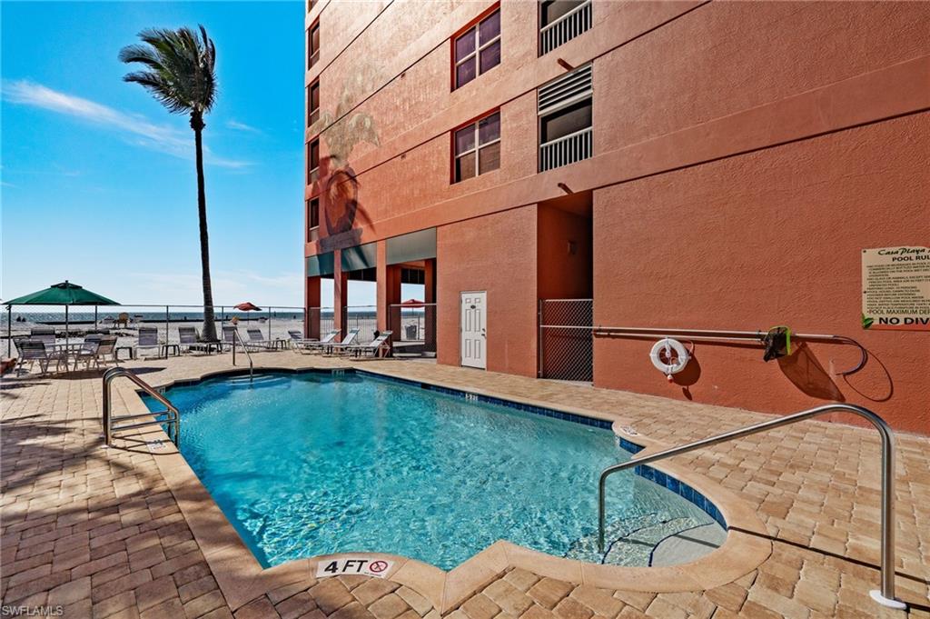 510 Estero BLVD # 303