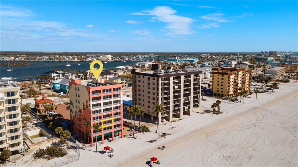 510 Estero BLVD # 303