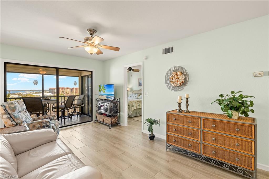 6893 Estero BLVD # 463