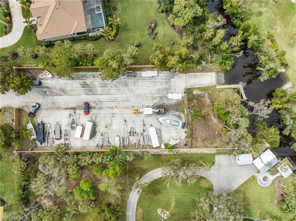 15841 Hampton View CT