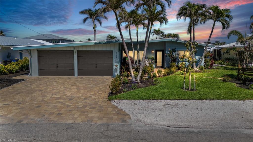 5229 Avenida Pescadora