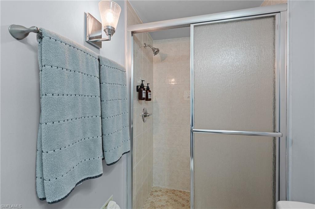 1626 SE 28th ST