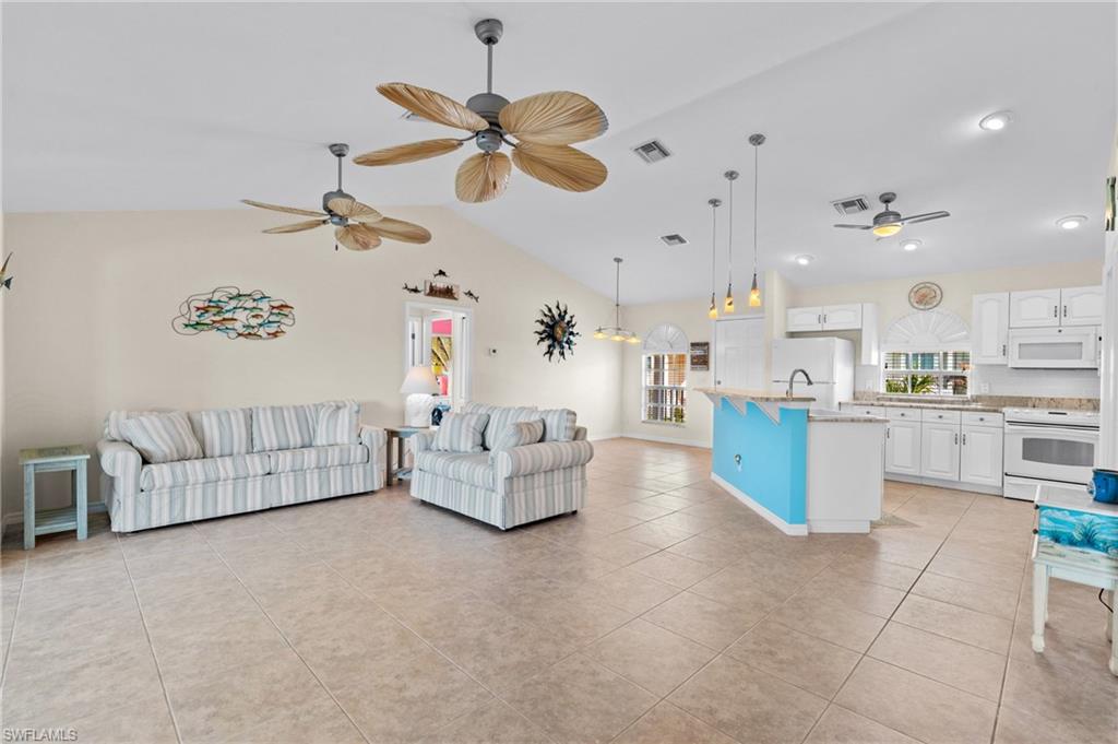 320 Madison CT