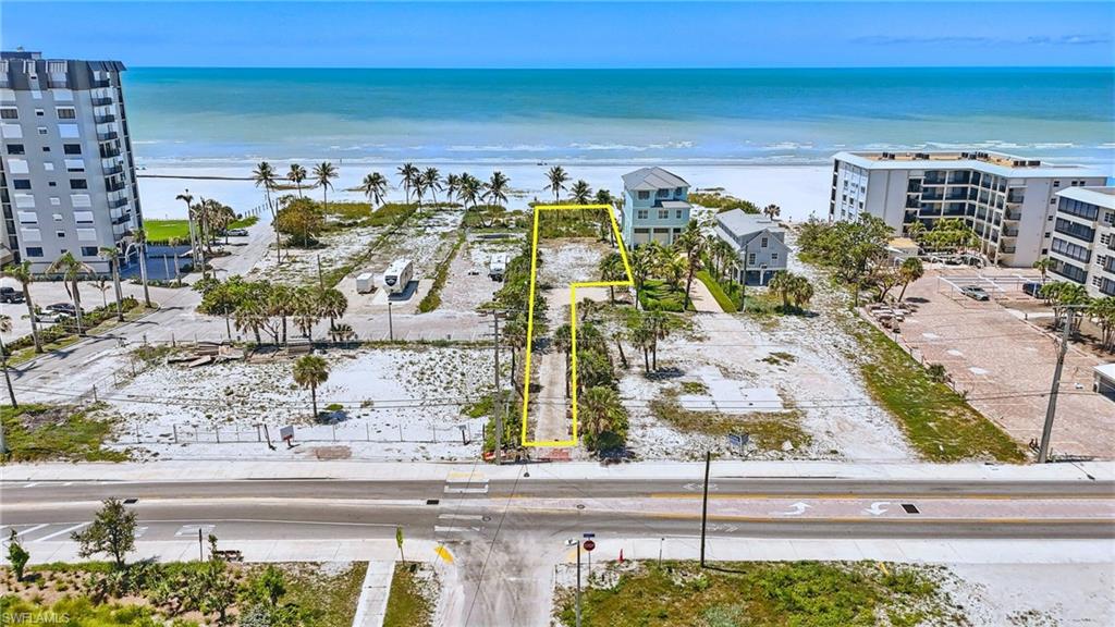 2686 Estero BLVD