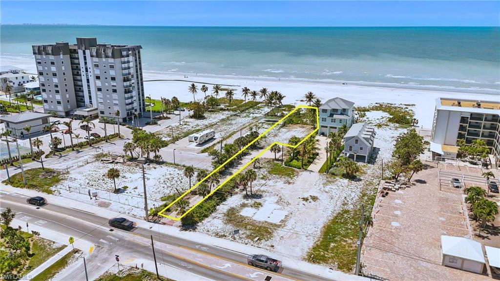 2686 Estero BLVD