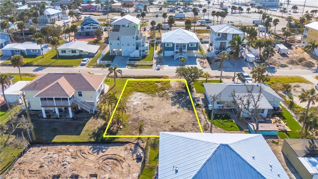 151 Mid Island DR
