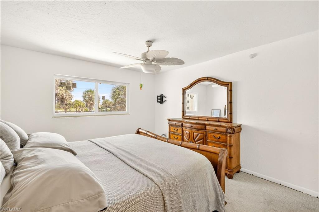 6500 Estero BLVD G204