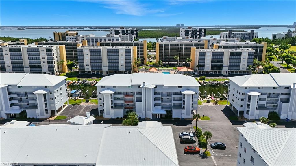 4521 Bay Beach LN # 325