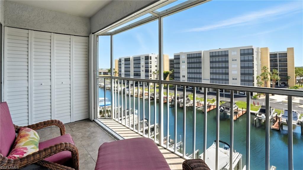 4521 Bay Beach LN # 325