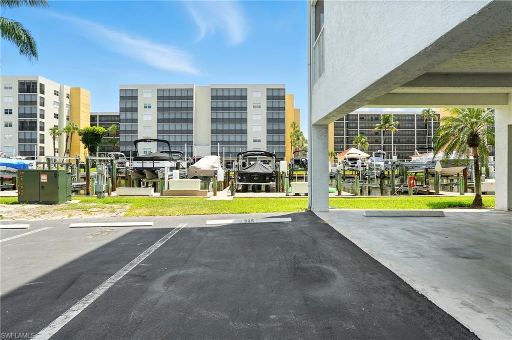 4521 Bay Beach LN # 325