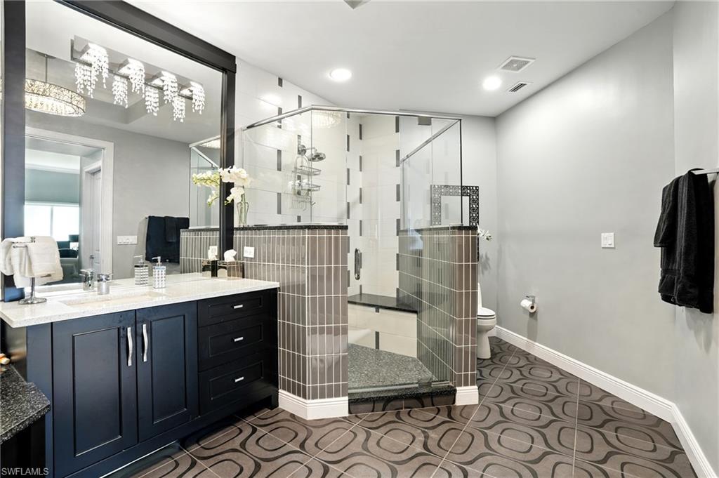 4192 Bay Beach LN PH3