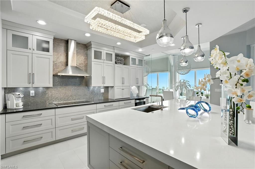 4192 Bay Beach LN PH3