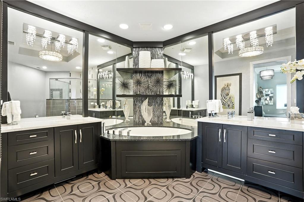 4192 Bay Beach LN PH3