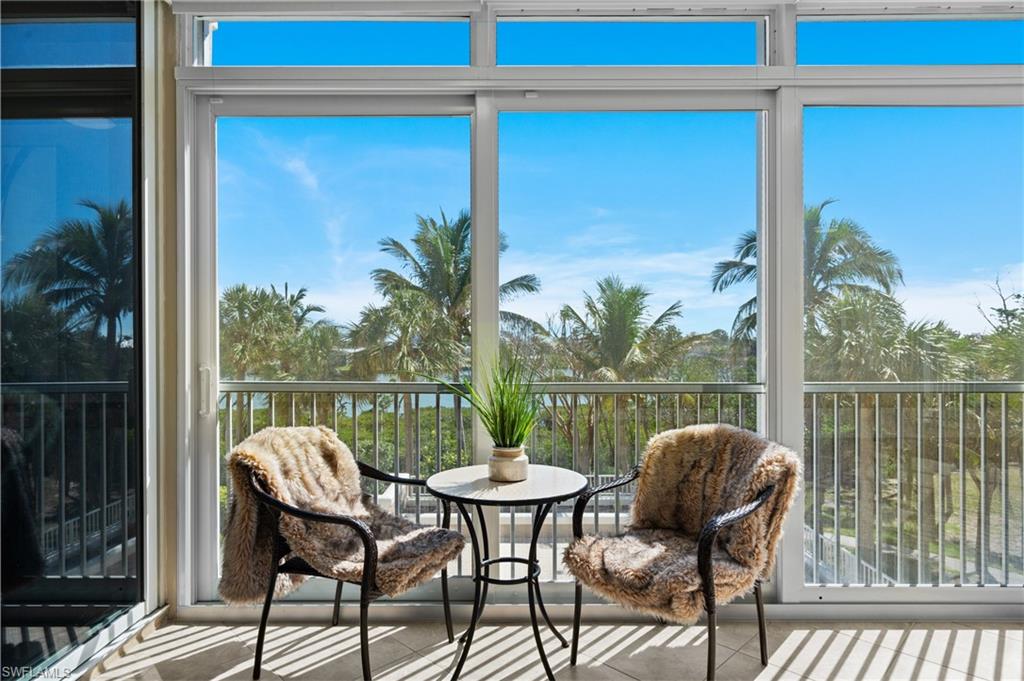 4192 Bay Beach LN # 836