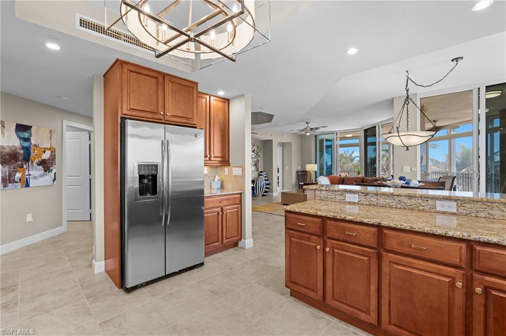 4192 Bay Beach LN # 836