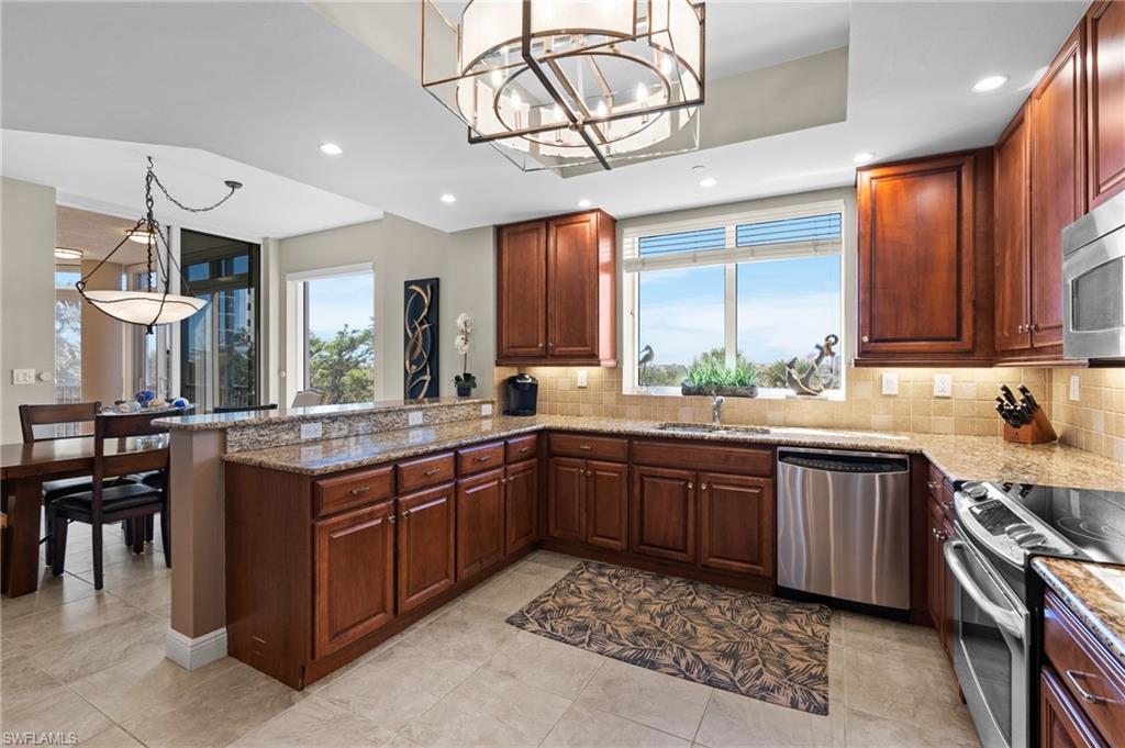 4192 Bay Beach LN # 836