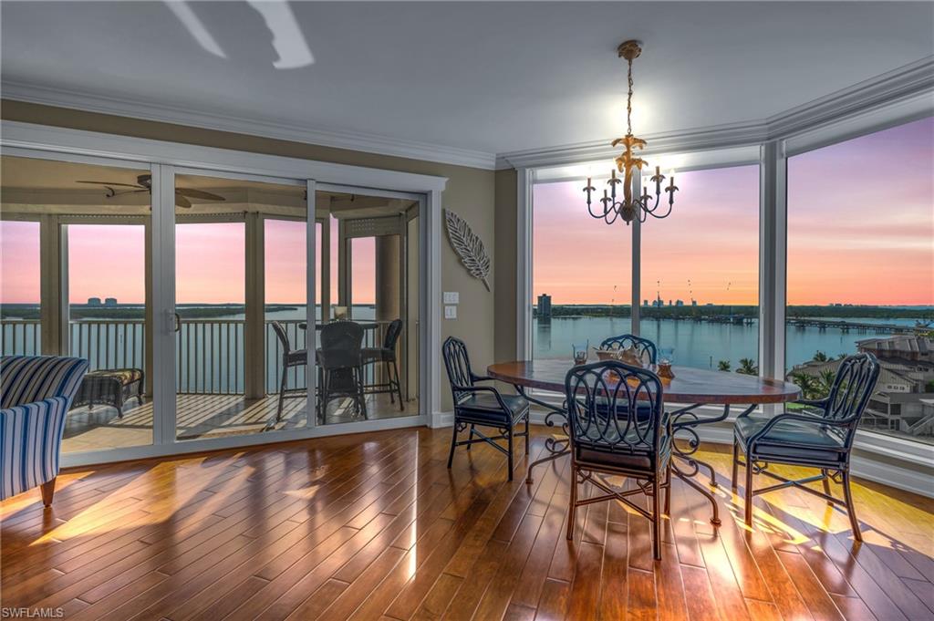 4137 Bay Beach LN 585