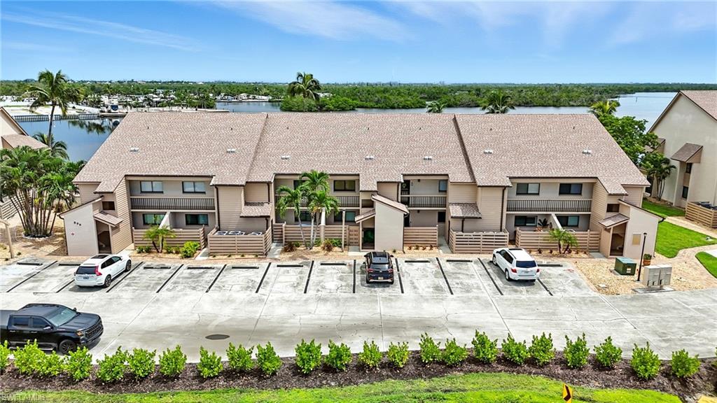 896 Buttonwood DR # 110