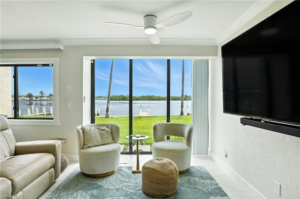 896 Buttonwood DR # 112