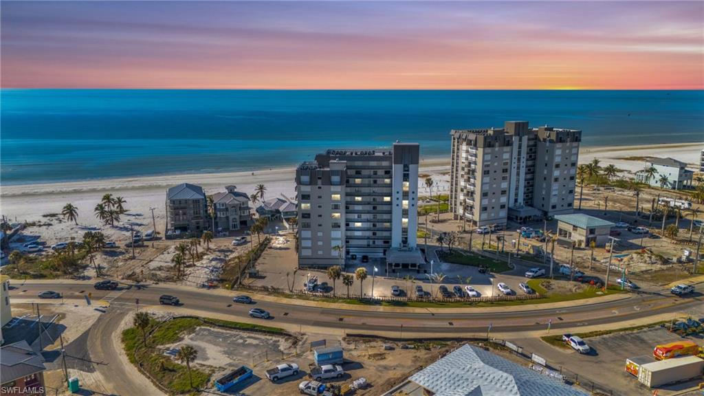 2810 Estero BLVD # 714