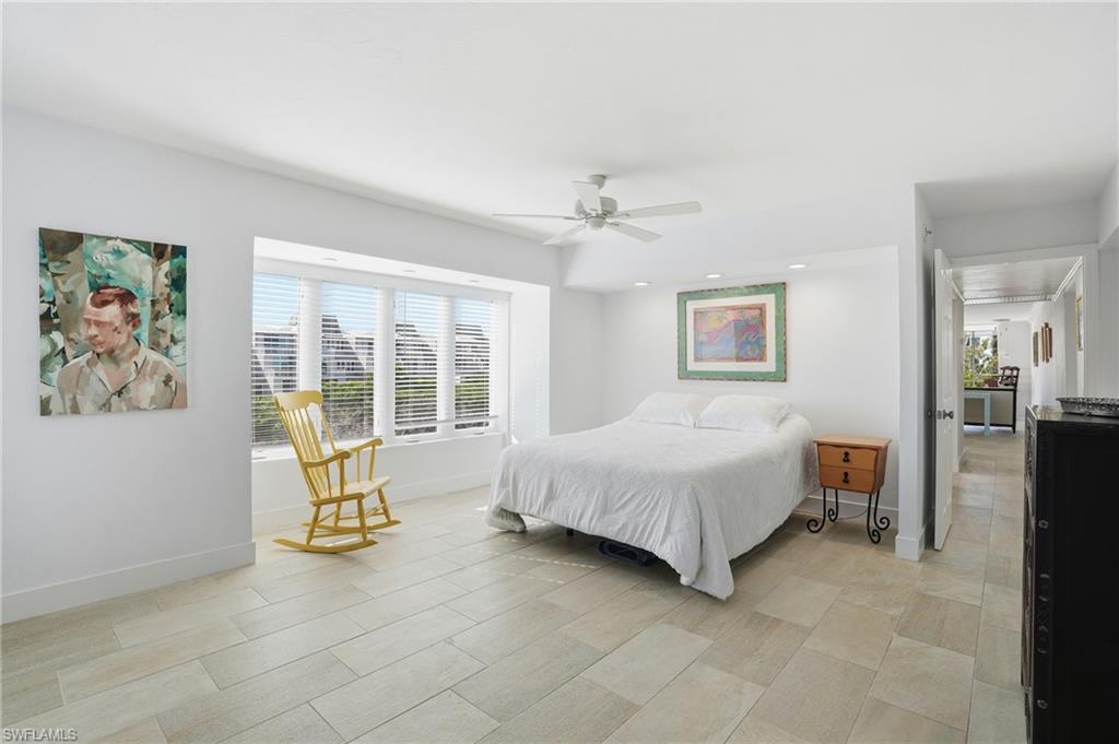 200 Periwinkle WAY 233