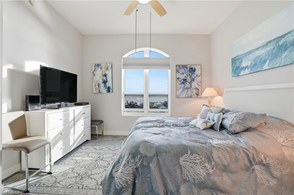 4182 Bay Beach LN # 7112