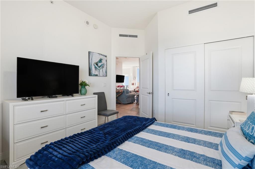 4182 Bay Beach LN # 7112