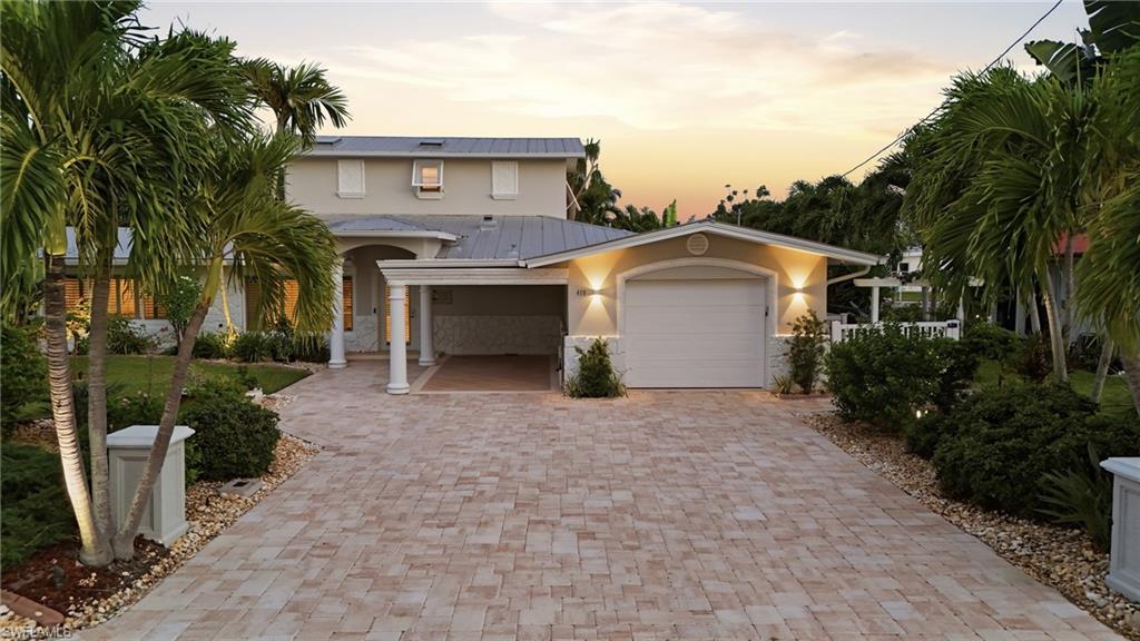 490 Randy LN