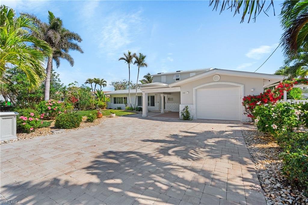 490 Randy LN