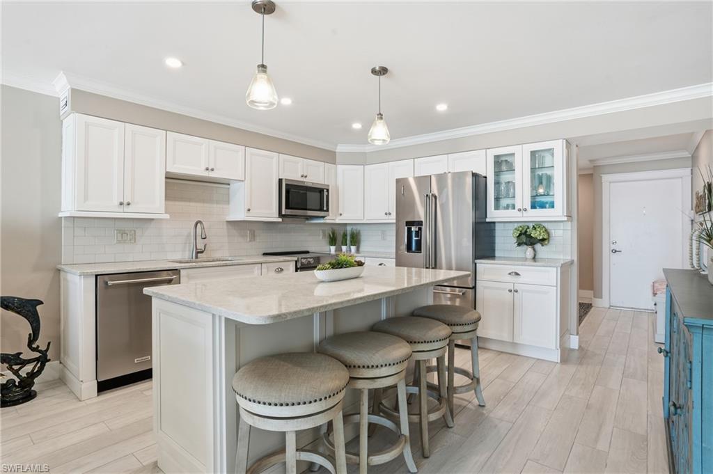 2532 Estero BLVD 102