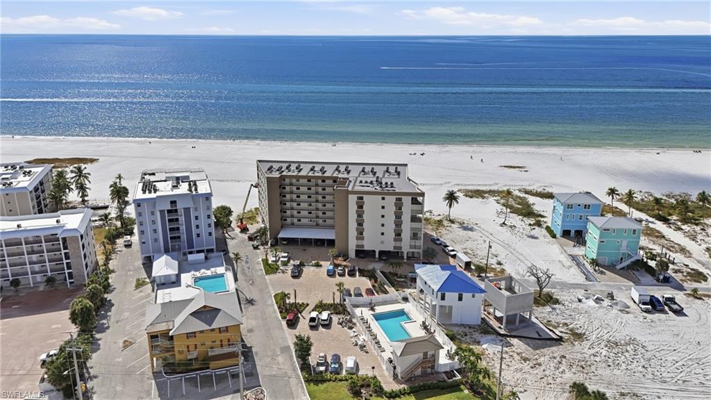 2532 Estero BLVD 102