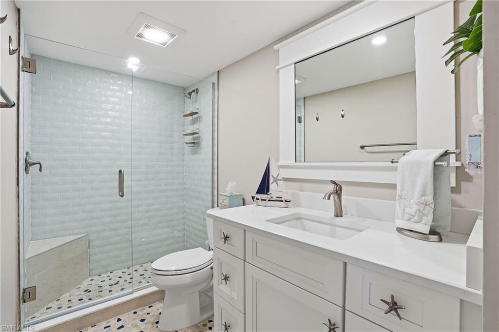 2532 Estero BLVD 102