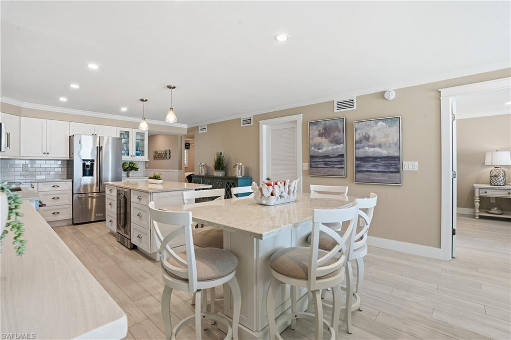 2532 Estero BLVD 102