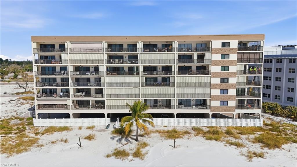 2532 Estero BLVD 102