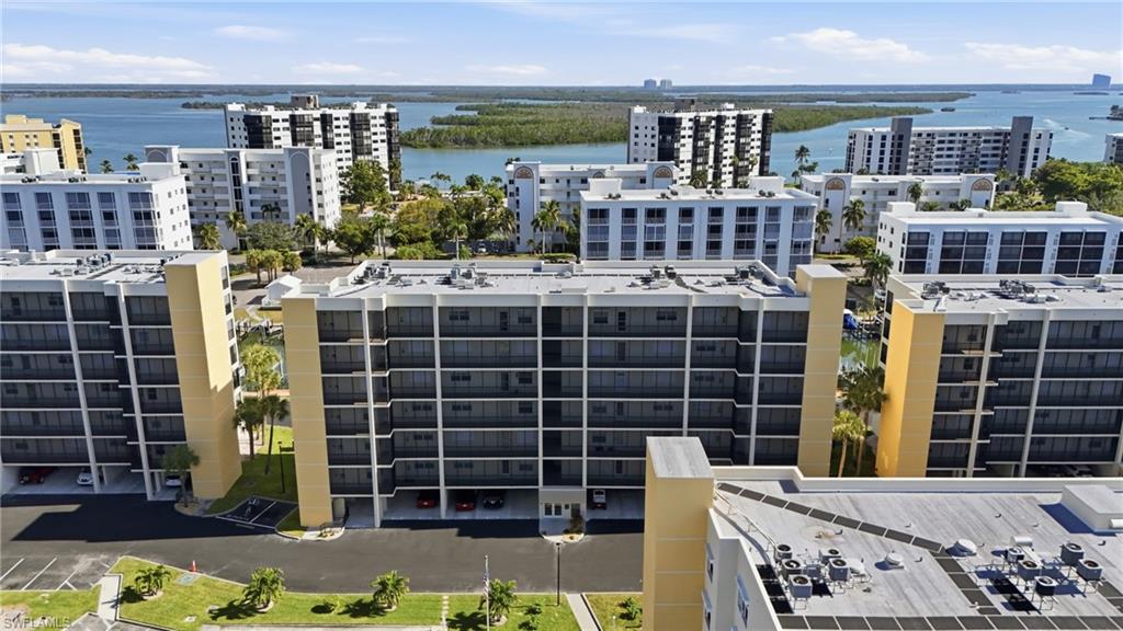 4411 Bay Beach LN # 762