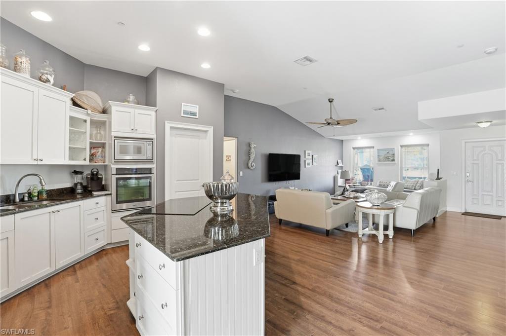5561 Blyth CT