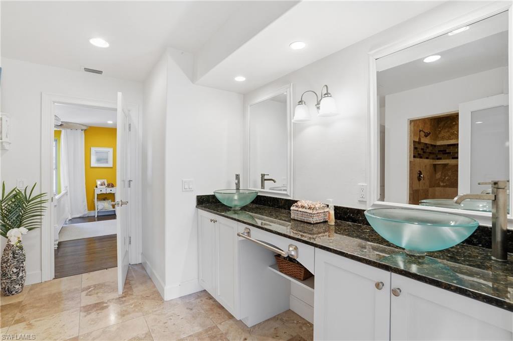 5561 Blyth CT