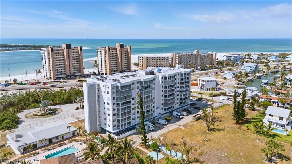 8401 Estero BLVD 204