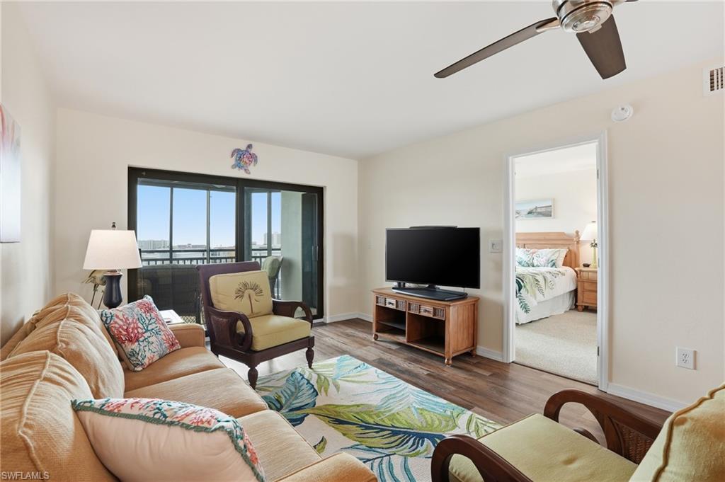 4265 Bay Beach LN # 926