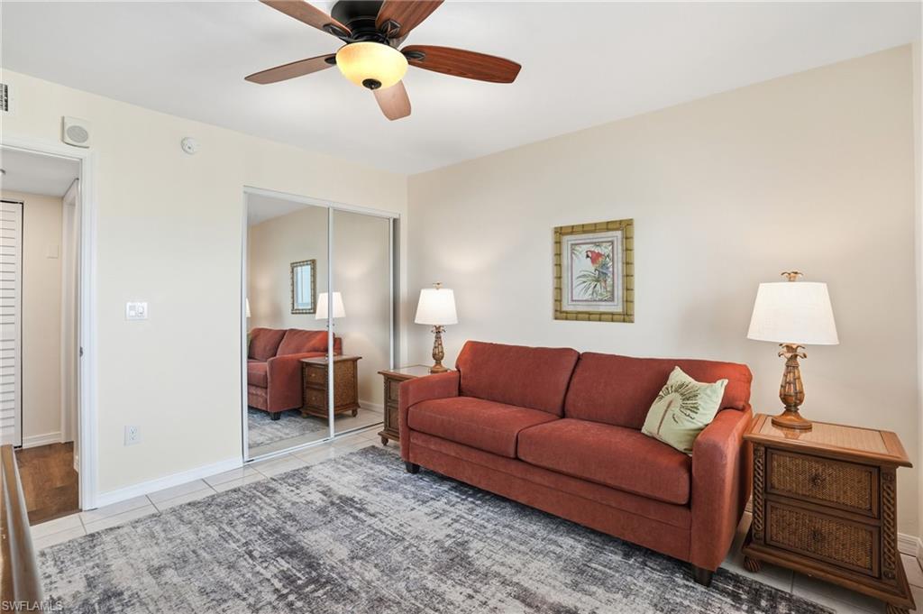 4265 Bay Beach LN # 926