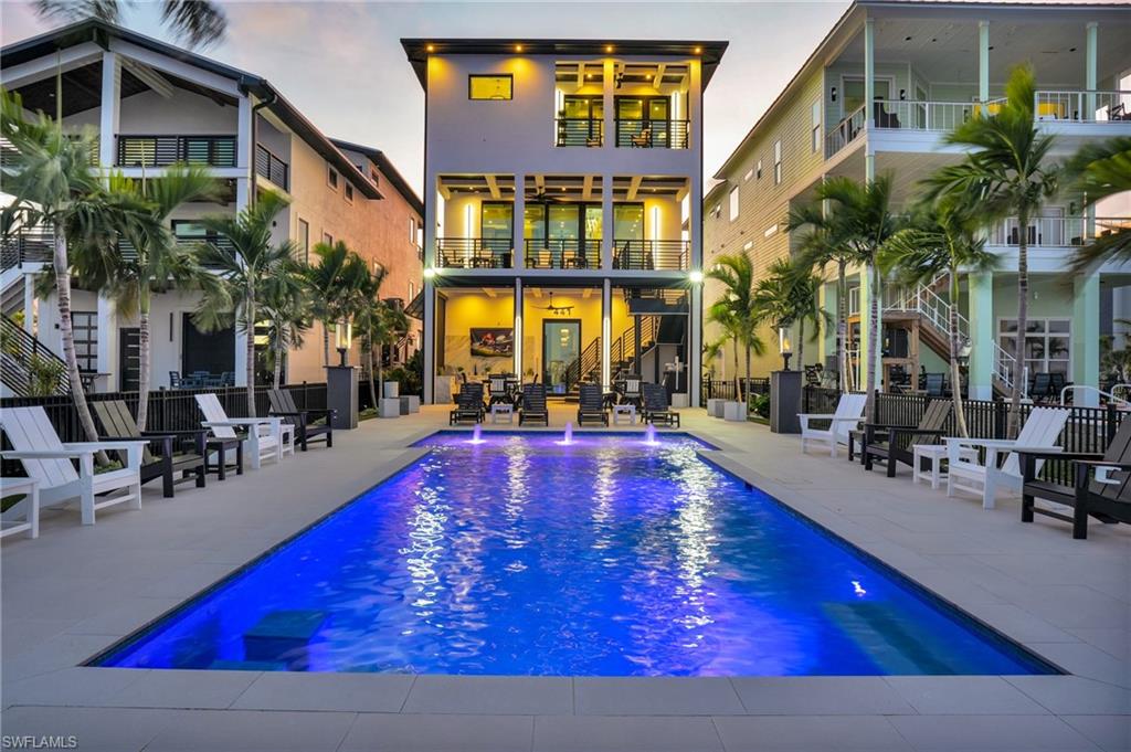 441 Estero BLVD