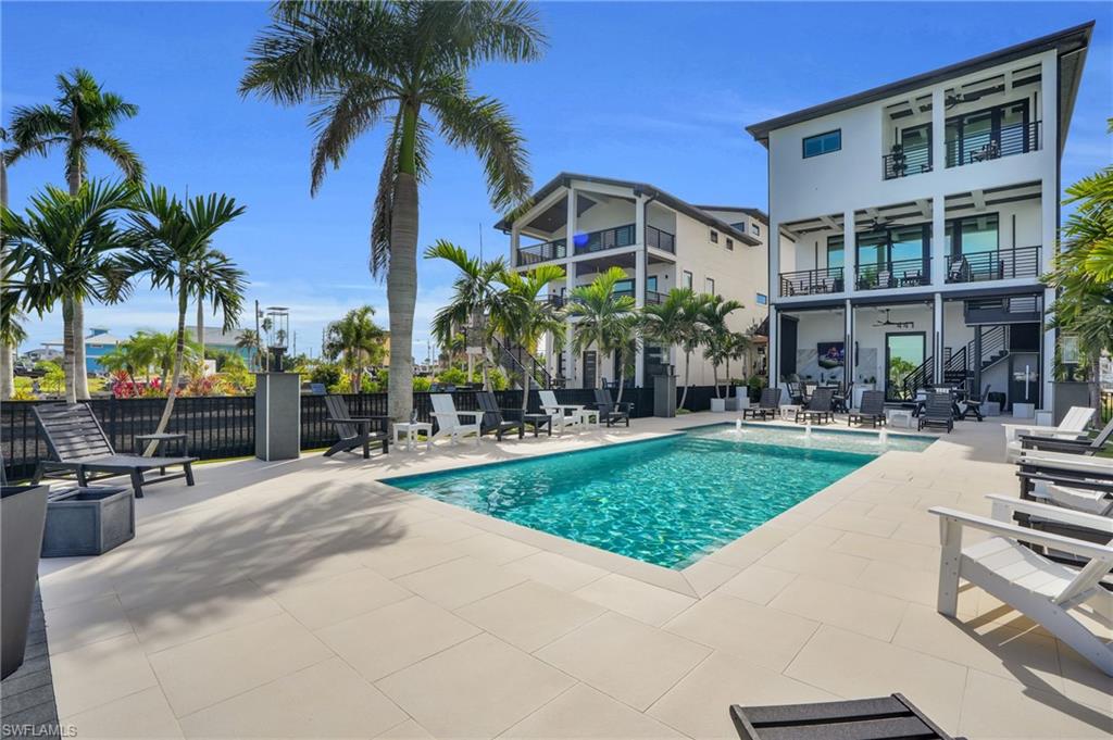 441 Estero BLVD